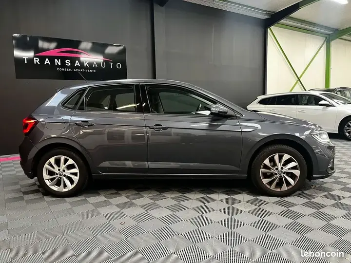 Volkswagen Polo 2024 photo 2