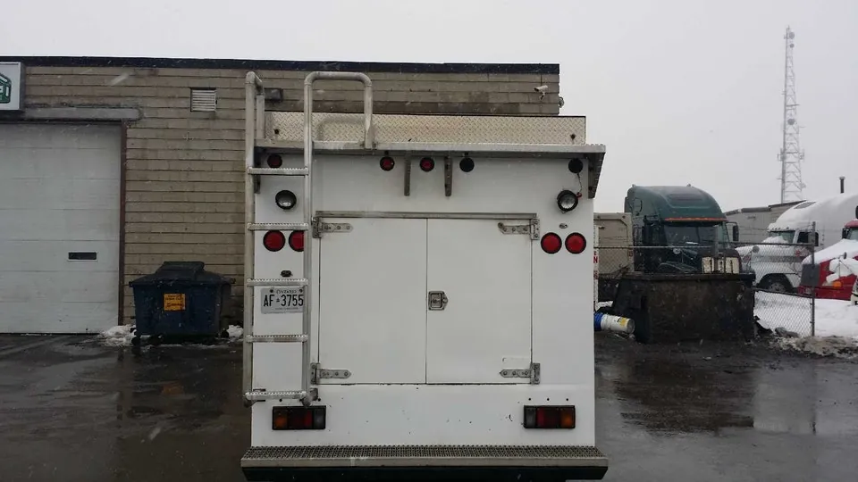 GMC W4500 2006 photo 4