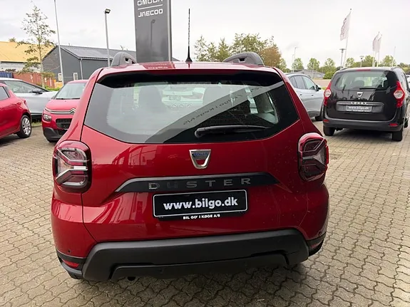 Dacia Duster 2022 photo 4