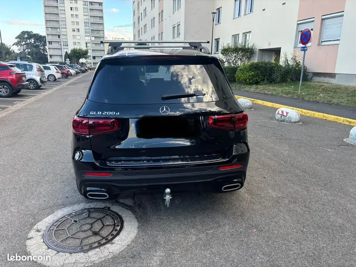 Mercedes-Benz Glb 2025 photo 3