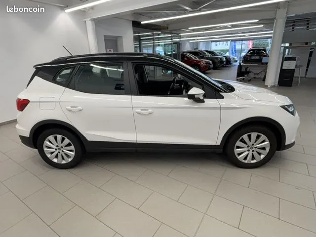 Seat Arona 2023 photo 5