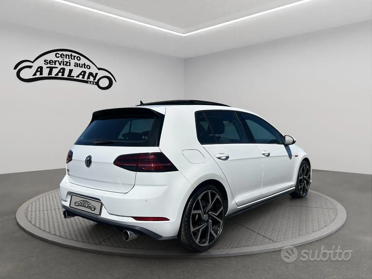 Volkswagen Golf 2019 photo 5