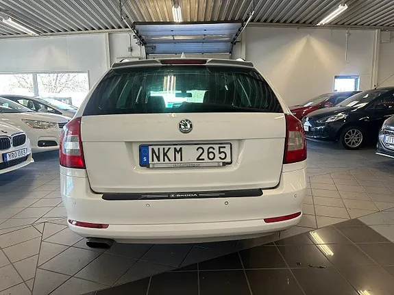 Skoda Octavia 2013 photo 5
