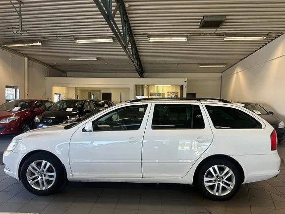 Skoda Octavia 2013 photo 2