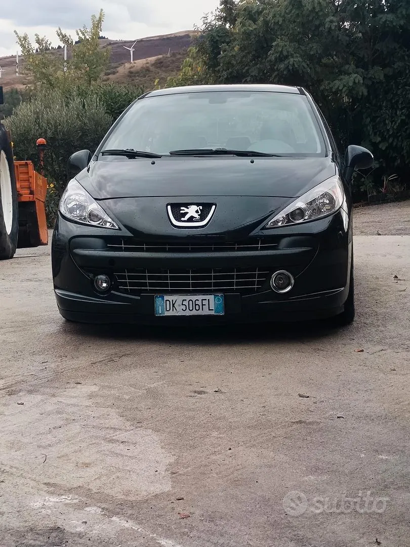 Peugeot 207
