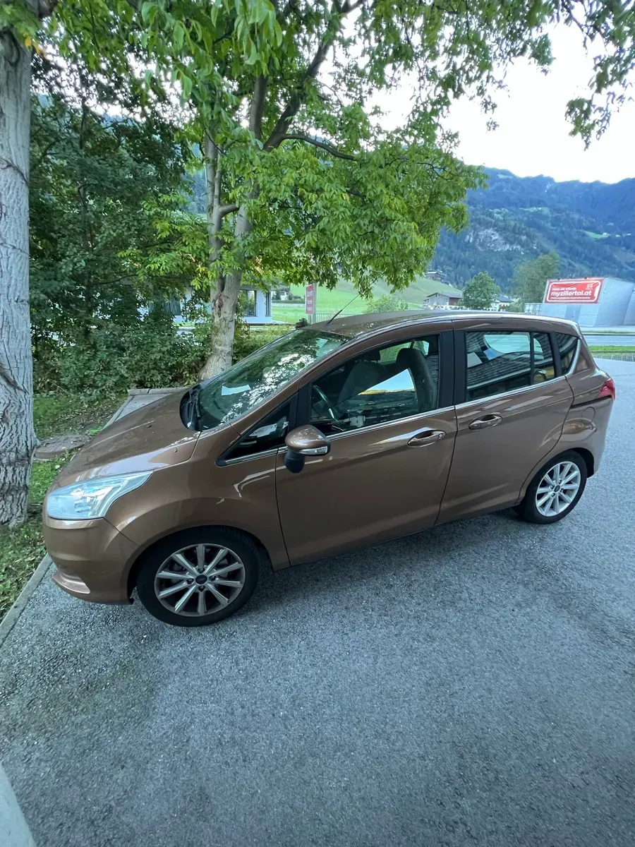 Ford B-Max 2016 photo 2