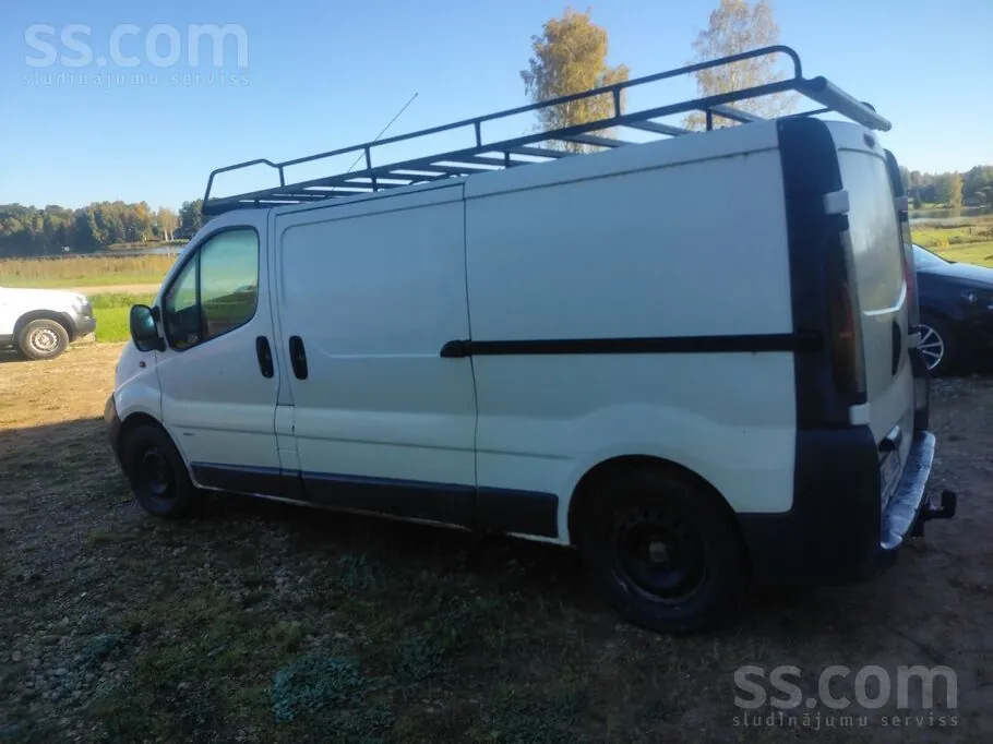 Opel Vivaro 2006 photo 3