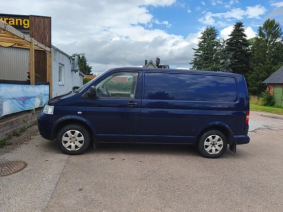 Volkswagen Transporter 2009 photo 2