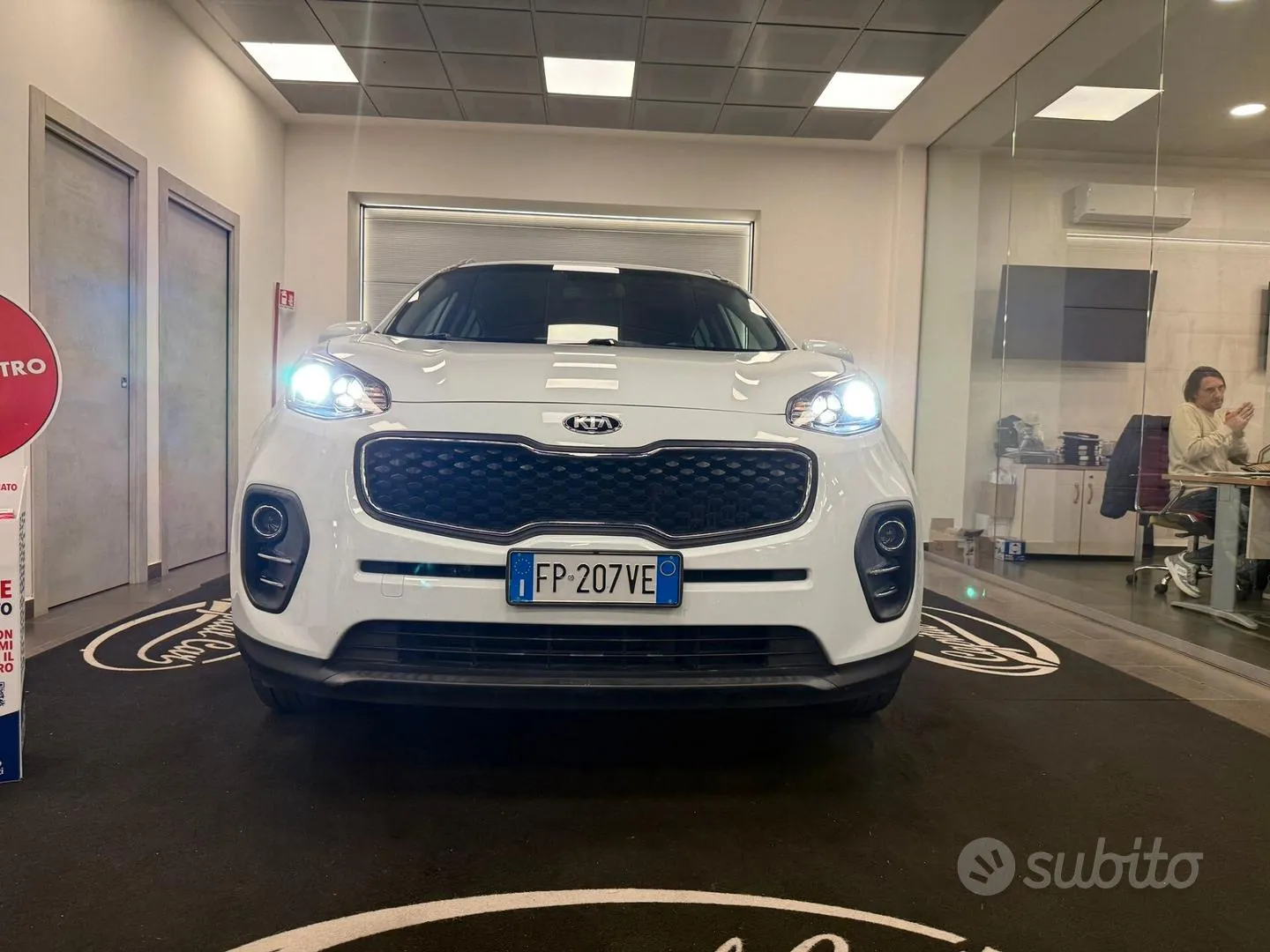 Kia Sportage 2018 photo 2