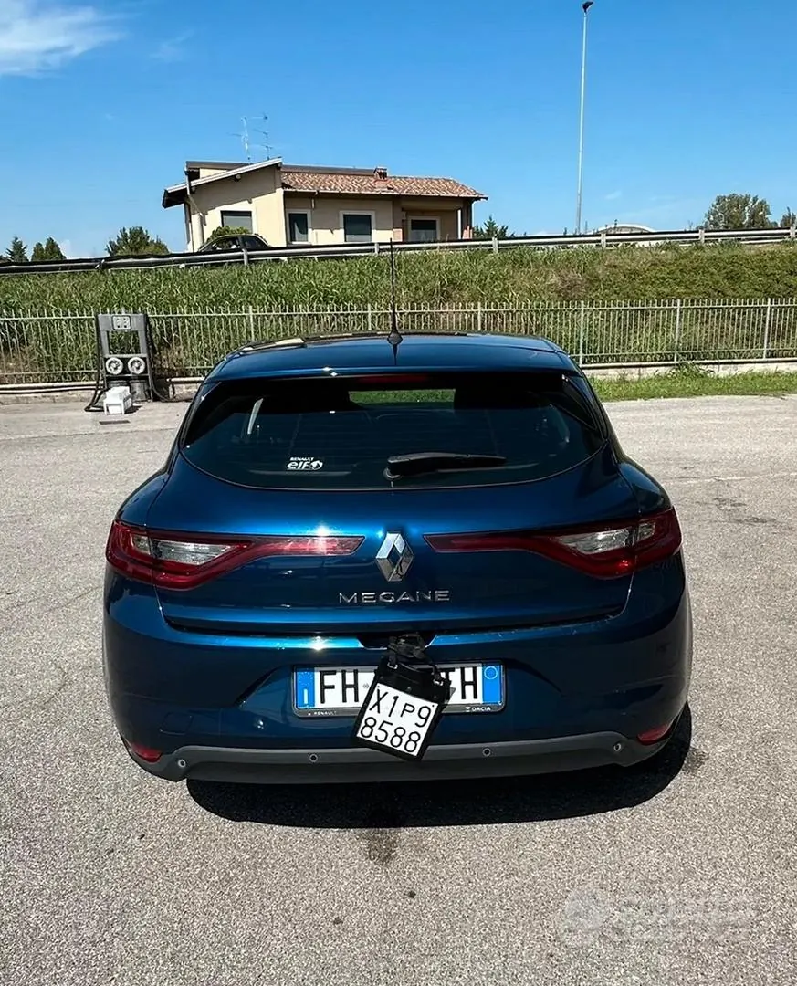 Renault Megane 2017 photo 3