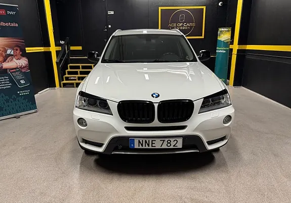 BMW X3 2013 photo 2
