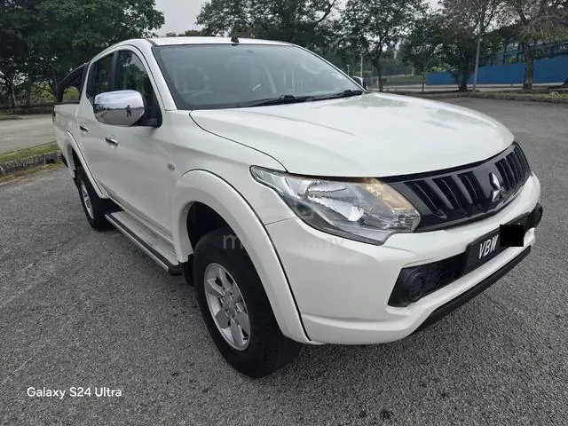 Mitsubishi Triton