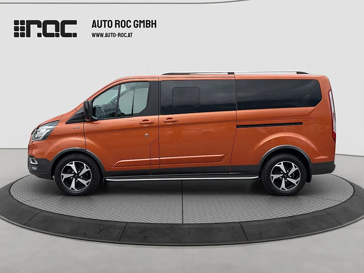 Ford Tourneo 2023 photo 2