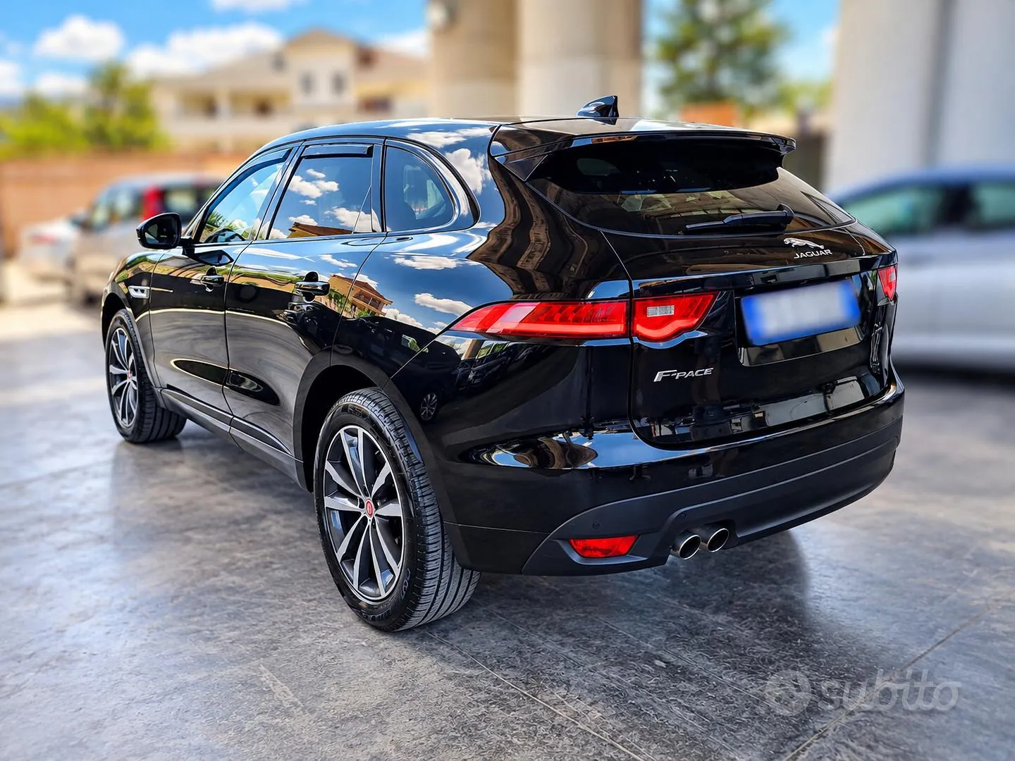 Jaguar F-Pace 2019 photo 3
