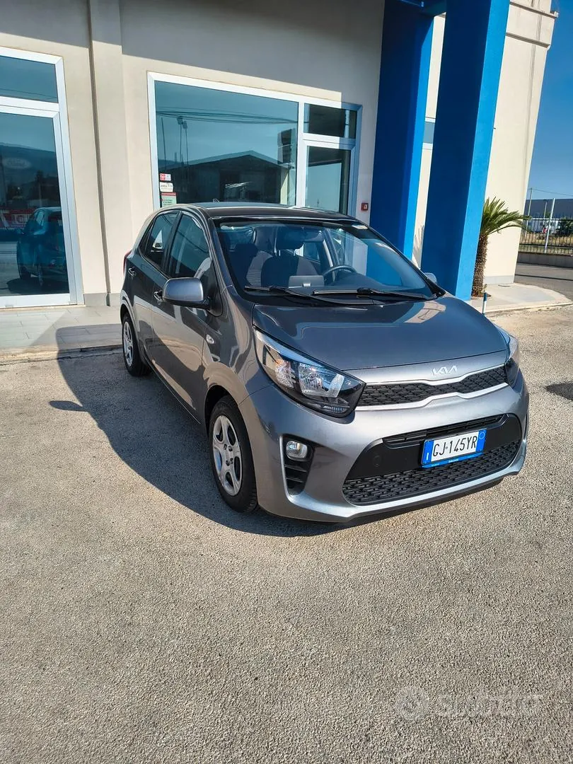 Kia Picanto 2022 photo 2