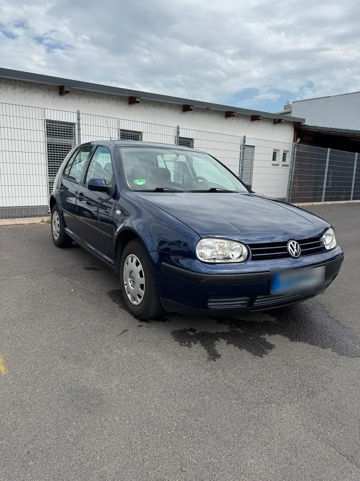 Volkswagen Golf 4