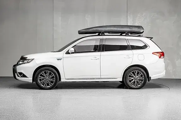 Mitsubishi Outlander 2017 photo 4