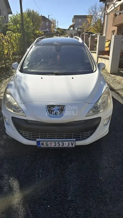 Peugeot 308 2008 photo 3