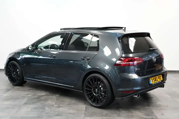 Volkswagen Golf Gti 2013 photo 3
