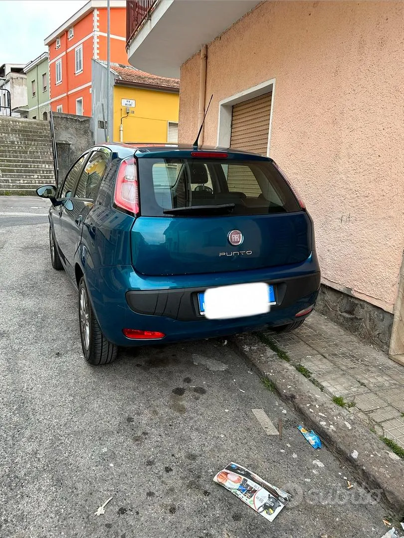 Fiat Punto Evo 2011 photo 3