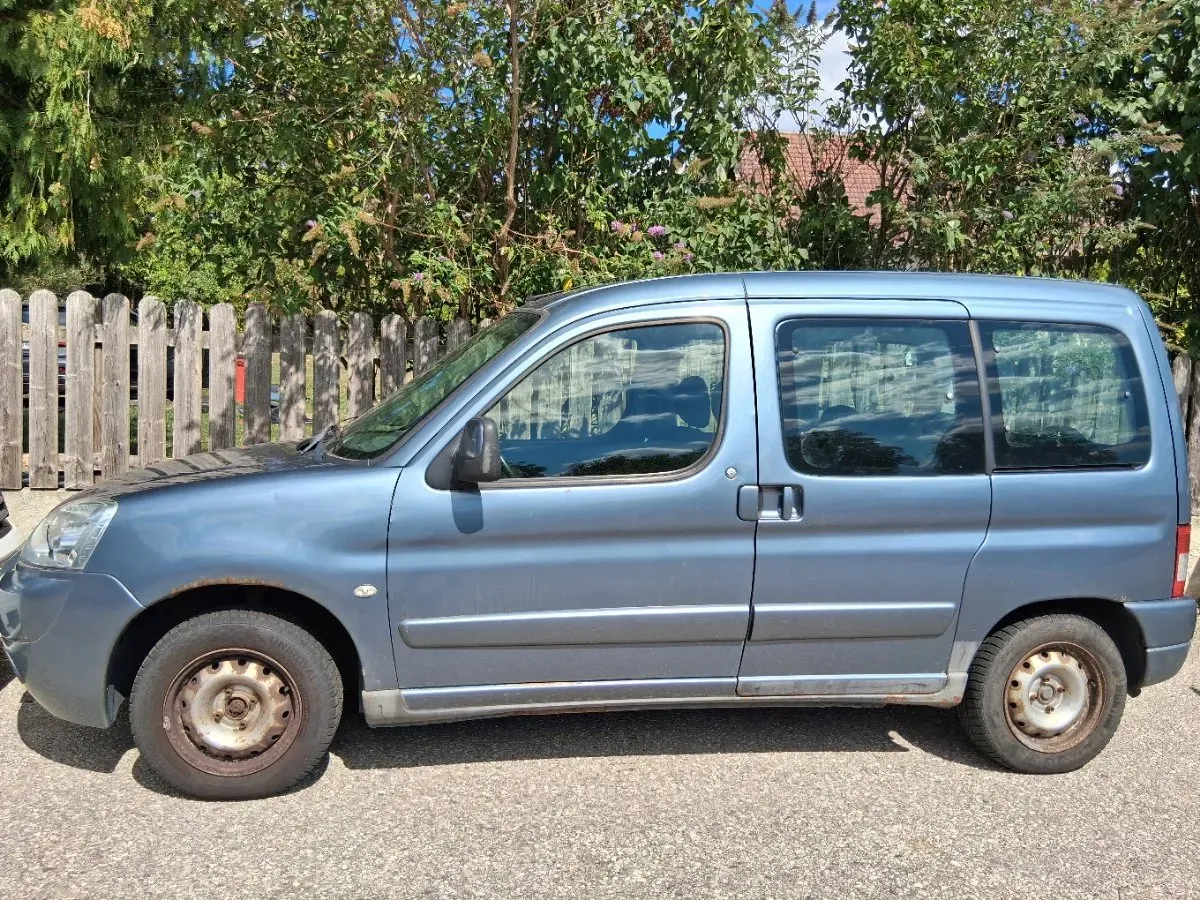 Citroen Berlingo 2008 photo 2