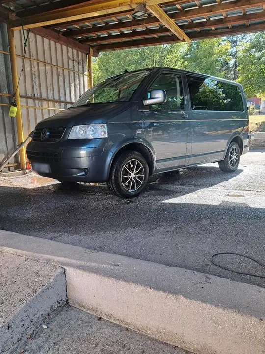 Volkswagen T5