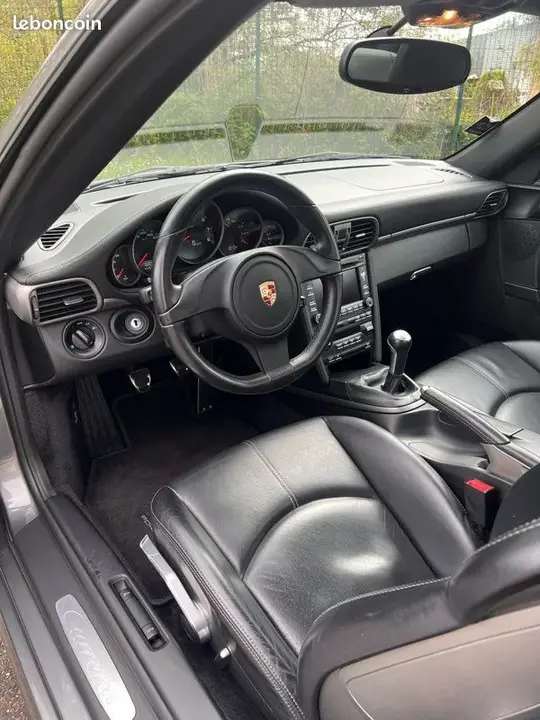 Porsche 911 2011 photo 3