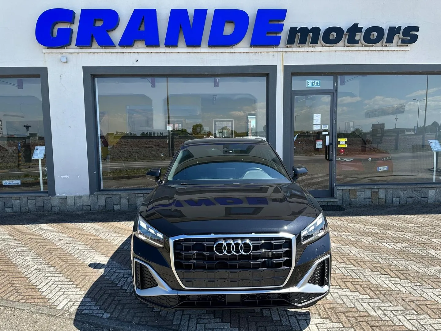 Audi Q2 2025 photo 2
