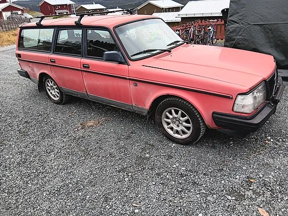 Volvo 240 1990 photo 2
