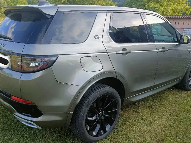 Land Rover Discovery Sport 2020 photo 3