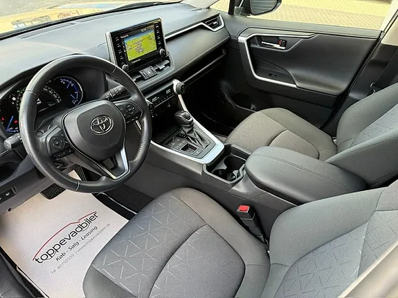 Toyota Rav4 2020 photo 3