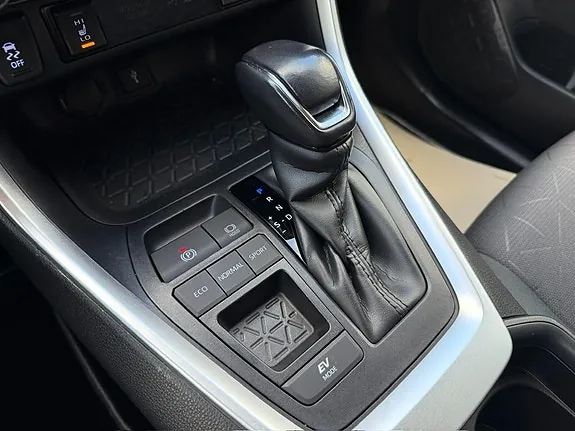Toyota Rav4 2020 photo 4