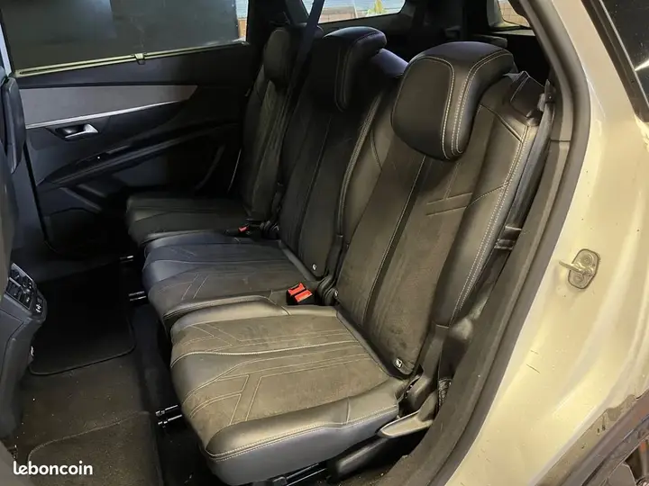 Peugeot 5008 2021 photo 5
