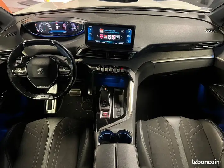 Peugeot 5008 2021 photo 3