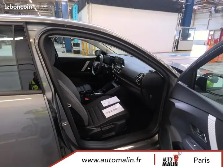Citroen C4 2025 photo 3
