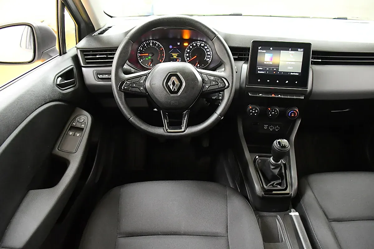 Renault Clio 2021 photo 2