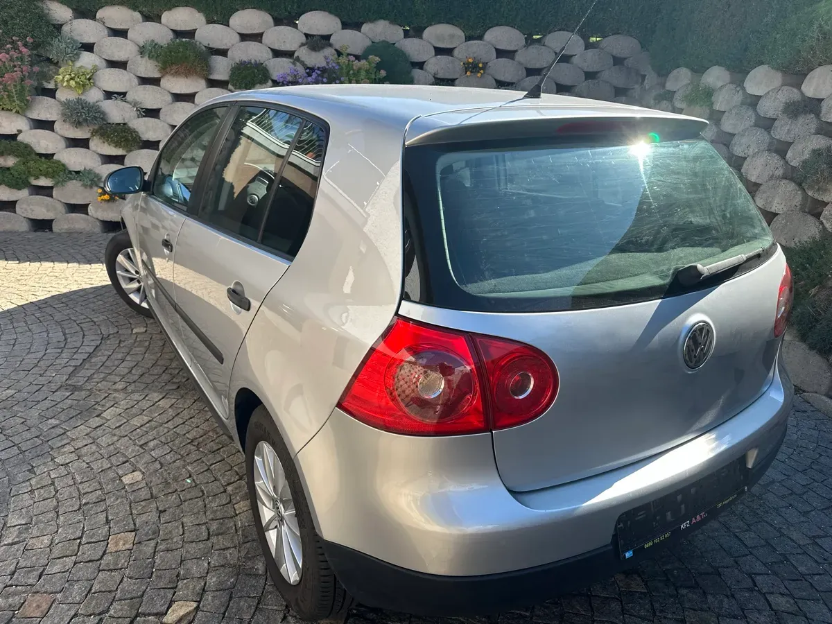 Volkswagen Golf 2008 photo 3