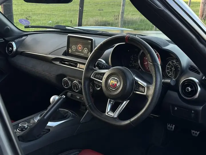 Abarth 124 Spider 2017 photo 5