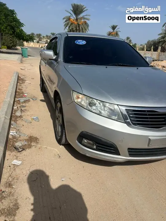 Kia Lotze 2009 photo 2