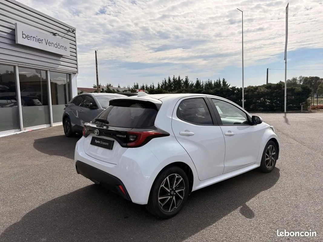 Toyota Yaris 2022 photo 4