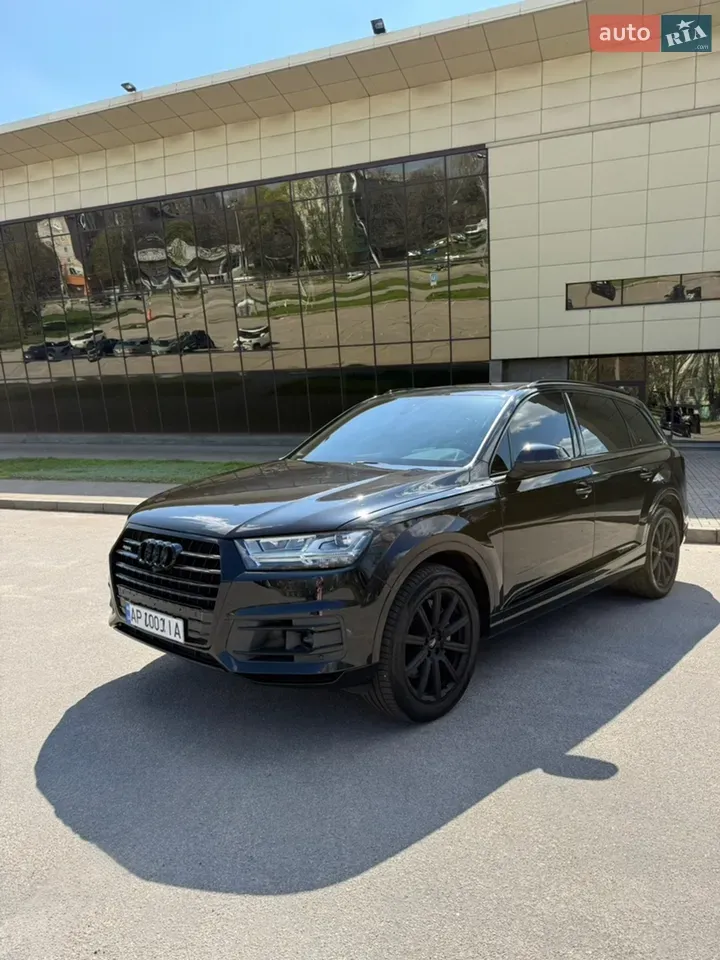 Audi Q7 2018 photo 5