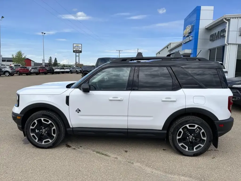 Ford Bronco Sport 2024 photo 2