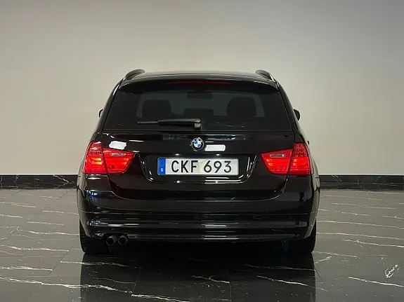 BMW 325I 2010 photo 5