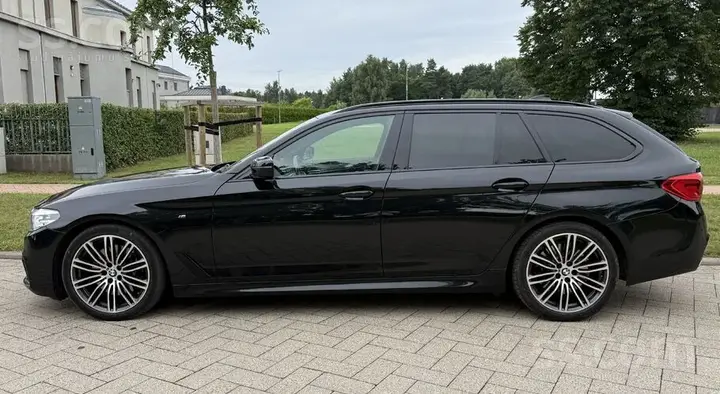 BMW 530D 2018 photo 4