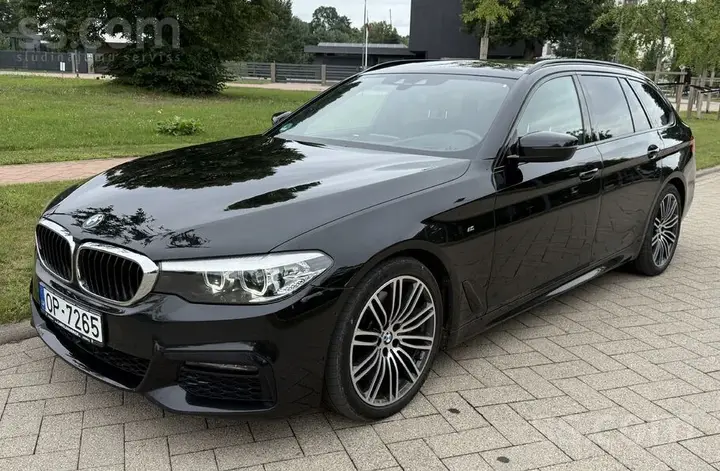 BMW 530D 2018 photo 2