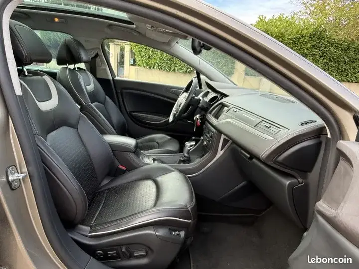 Citroen C5 2009 photo 2