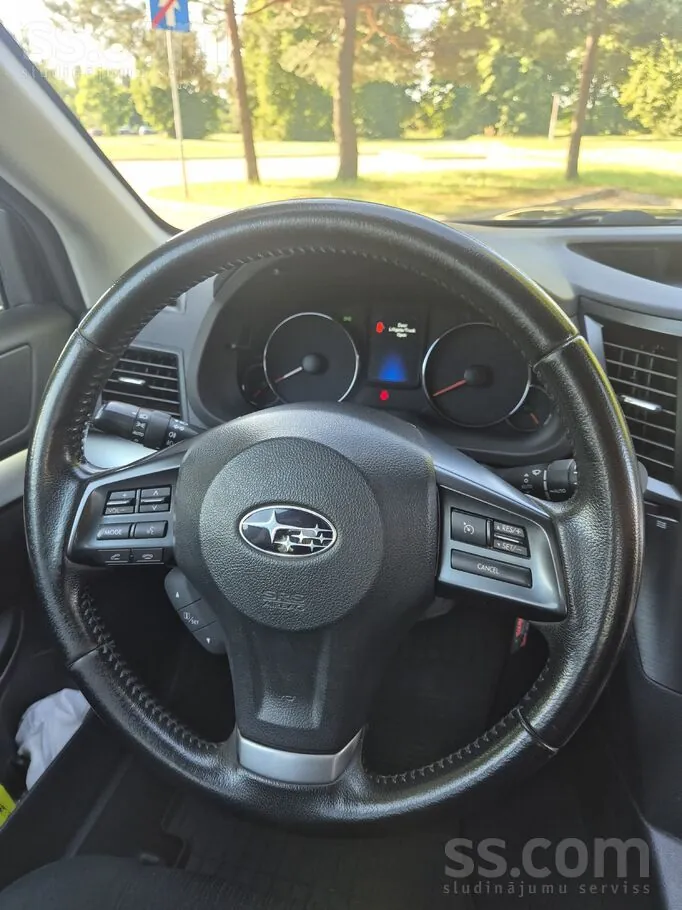 Subaru Legacy 2014 photo 3