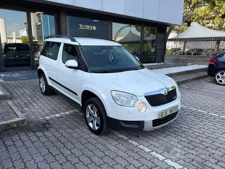 Skoda Yeti 2011 photo 3