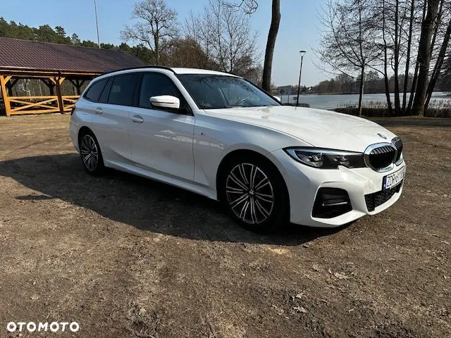 BMW Seria 3 2020 photo 2