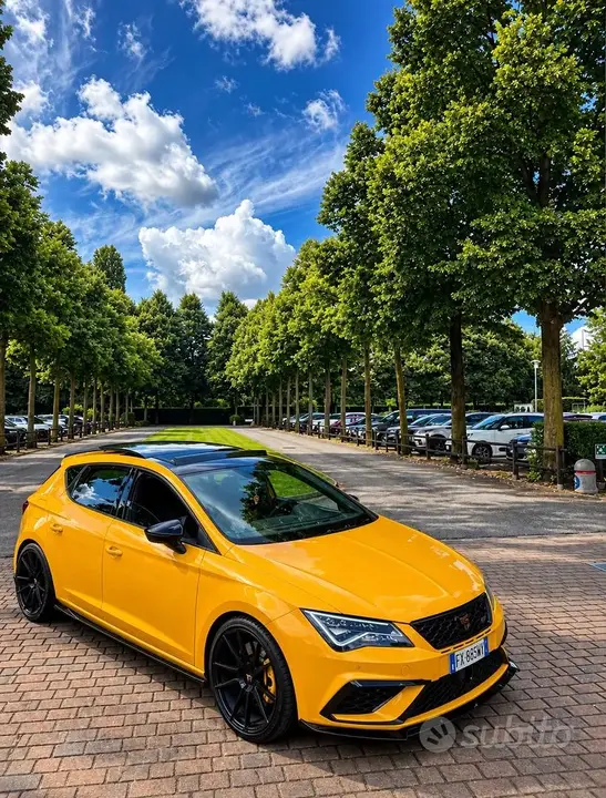 Seat Leon 2019 photo 2